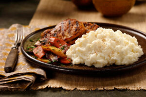 Idahoan® Mashed Potatoes with Chicken and carrots