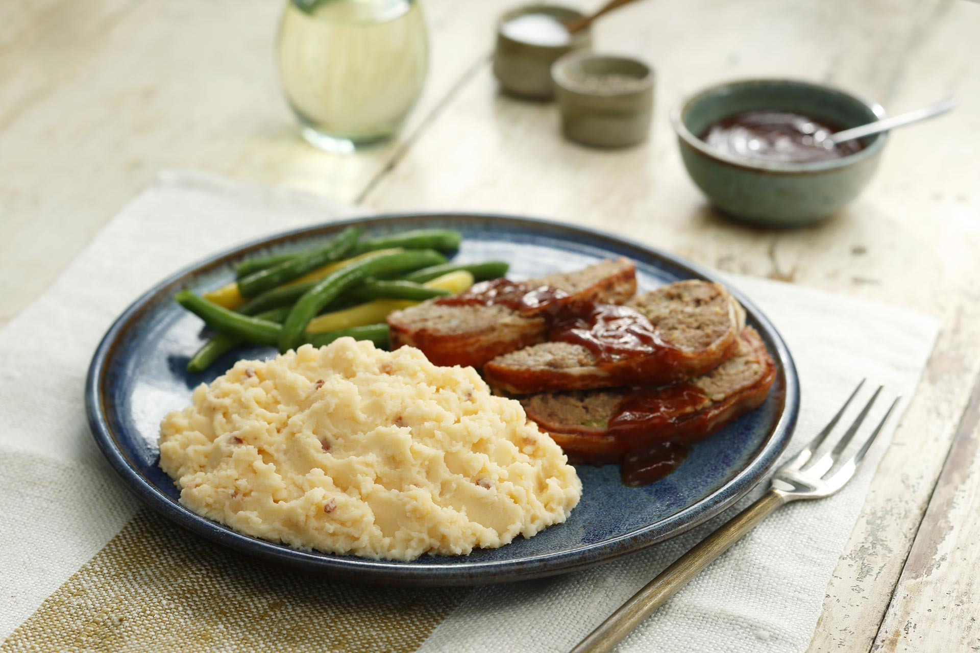 Applewood Smoked Bacon Mashed Potatoes - Idahoan Mashed